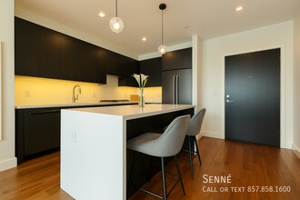 123 Sumner St in Boston, MA - Building Photo - Building Photo