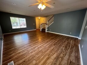 1768 Jensen Ave in Dupont, WA - Building Photo - Building Photo