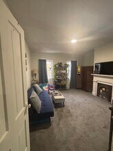 4012 Saint Johns Way in Pittsburgh, PA - Building Photo - Building Photo