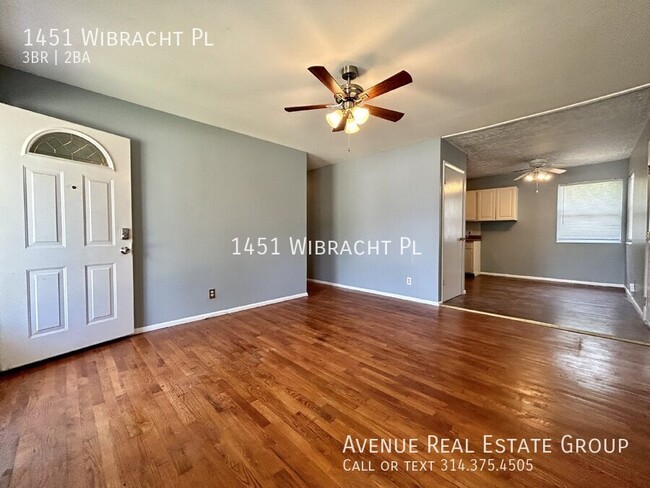 1451 Wibracht Pl in St. Louis, MO - Building Photo - Building Photo