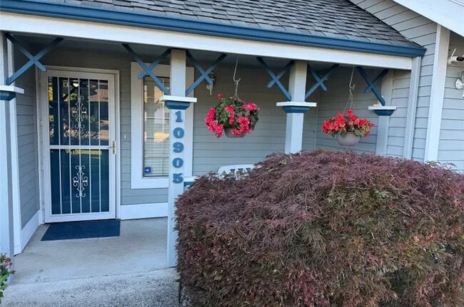 10905 SE 220th Pl in Kent, WA - Building Photo - Building Photo