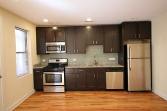 4927 N Winthrop Ave in Chicago, IL - Building Photo - Building Photo