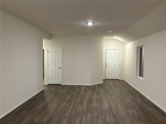 801 S Katlyn Dr in Siloam Springs, AR - Building Photo - Building Photo