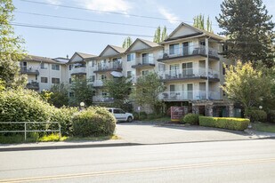 Plaza 200 Apartments in Langley, BC - Building Photo