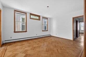 55 W 5th St in Bayonne, NJ - Building Photo - Building Photo