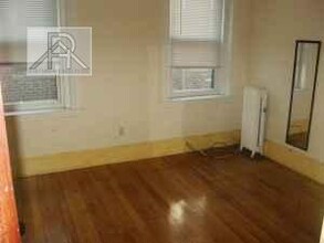 12 Royce Rd in Allston, MA - Building Photo - Building Photo