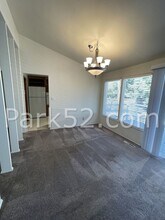 69 W Shore Ave SW in Tacoma, WA - Building Photo - Building Photo