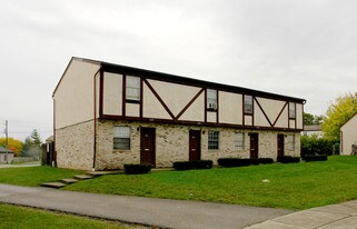 6156-6162 Laurelwood Ct in Columbus, OH - Building Photo