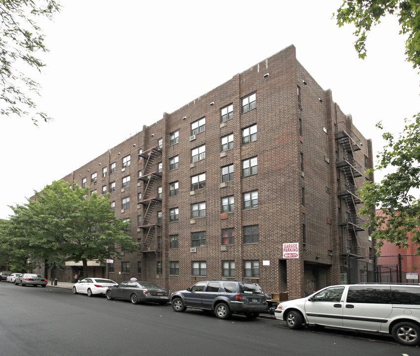 969 Gates Ave in Brooklyn, NY - Building Photo