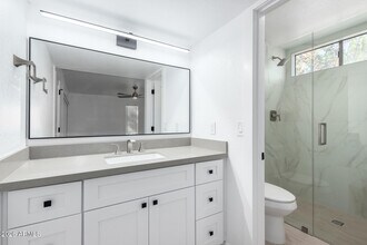 3500 Hayden Rd in Scottsdale, AZ - Foto de edificio - Building Photo