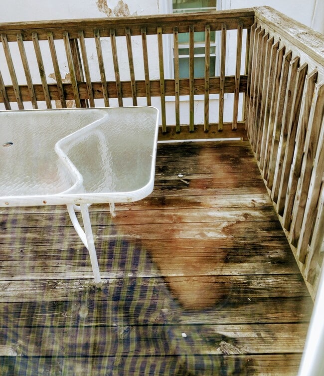 653 Chain St, Unit 3 in Norristown, PA - Foto de edificio - Building Photo