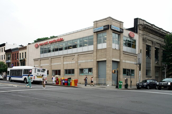 The Slope on Fifth in Brooklyn, NY - Foto de edificio - Building Photo