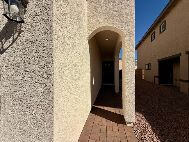 380 Canary Song Dr in Henderson, NV - Building Photo - Building Photo