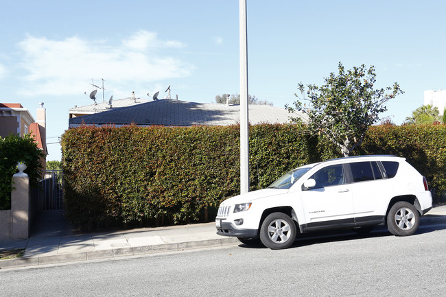 1230 Berkeley St in Santa Monica, CA - Building Photo - Building Photo