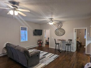 105 S Main St in Elmwood, WI - Building Photo - Building Photo