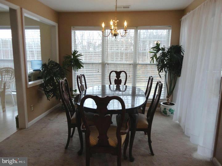 9260 Cardinal Forest Ln in Lorton, VA - Building Photo