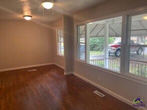 106 Draper St in Warner Robins, GA - Building Photo - Building Photo