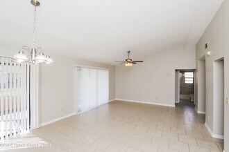 1762 Eatonia St NW in Palm Bay, FL - Building Photo - Building Photo