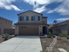 30763 Operetta St in Menifee, CA - Building Photo
