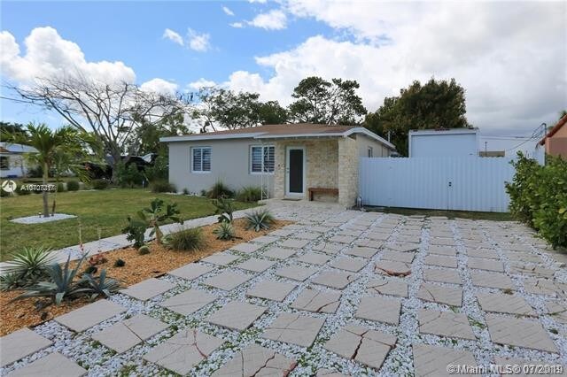 550 SW 69th Ave-Unit -0 in Miami, FL - Building Photo - Building Photo