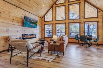 2125 Rising Fawn Way, Unit SI ID1515818P in Sevierville, TN - Building Photo - Building Photo