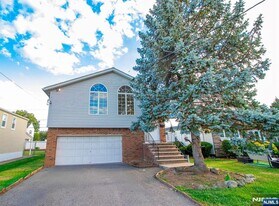 6 Donor Ave in Elmwood Park, NJ - Building Photo