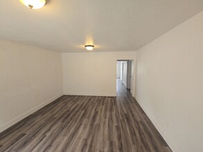 741 Westgate Dr in Eureka, CA - Foto de edificio - Building Photo