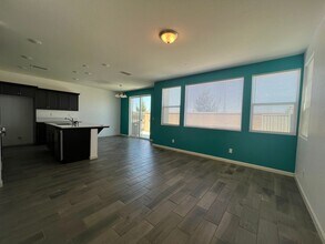 2713 Commonwood Way in Clovis, CA - Building Photo - Building Photo