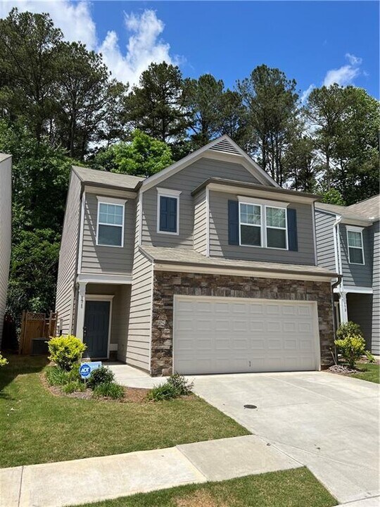 171 Terrace Walk in Woodstock, GA - Building Photo