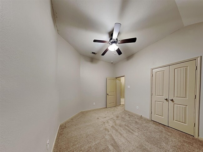 property at 18935 Deer Trace Dr