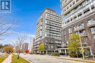 128 Fairview Mall Dr in Toronto, ON - Building Photo - Building Photo