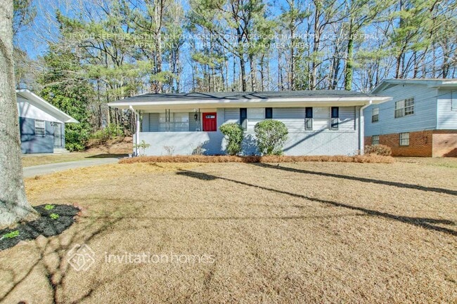 property at 4083 Ester Dr SW