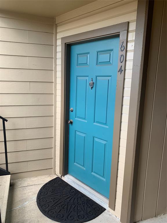 property at 2121 Hepburn St