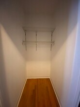 2043 W Berwyn Ave in Chicago, IL - Building Photo - Building Photo