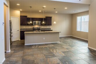 11242 Ventura Grass Ct in Las Vegas, NV - Building Photo - Building Photo