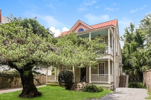 34 Mary St in Charleston, SC - Building Photo