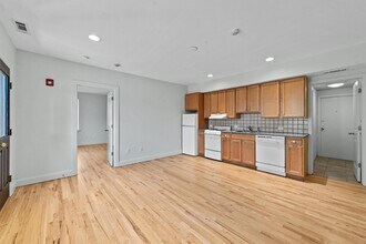 142 Bannon Ave in Buchanan, NY - Building Photo - Building Photo
