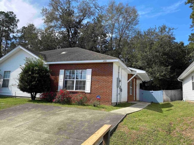 property at 1696 Corey Wood Cir
