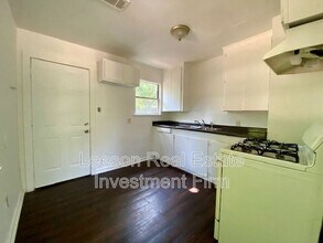 2221 Freewater St in Shreveport, LA - Building Photo - Building Photo