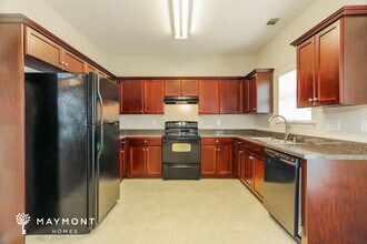 2008 Spaulding Pl in Moody, AL - Foto de edificio - Building Photo