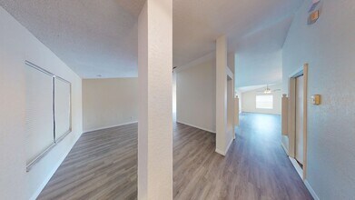 2696 Sweet Springs St in Deltona, FL - Building Photo - Building Photo