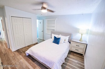 819 4th St N in Jacksonville Beach, FL - Building Photo - Building Photo