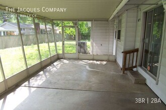 2020 E Holly Ct in Springfield, MO - Building Photo - Building Photo