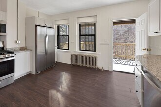 864 Huntington Ave in Boston, MA - Building Photo - Building Photo