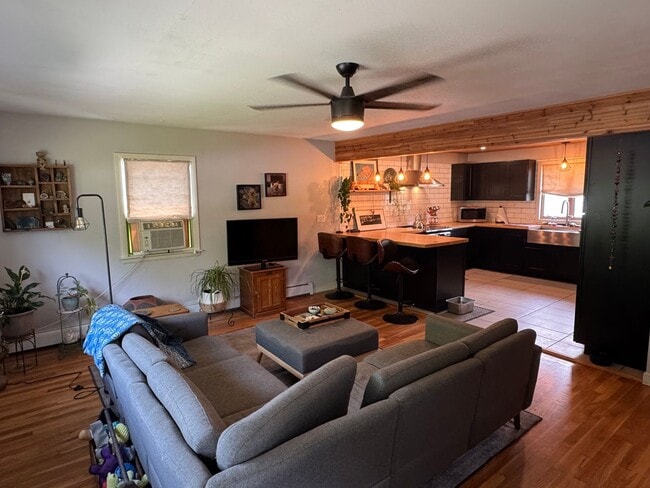 property at 212 Market St
