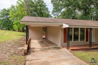 308 Juniper Rd in Warner Robins, GA - Building Photo - Building Photo