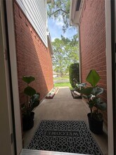 14202 Misty Knoll Ct in Houston, TX - Building Photo - Building Photo