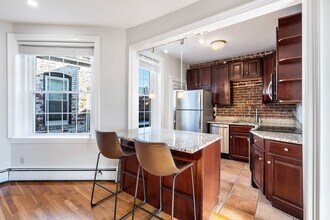 80 Revere St in Boston, MA - Building Photo - Building Photo