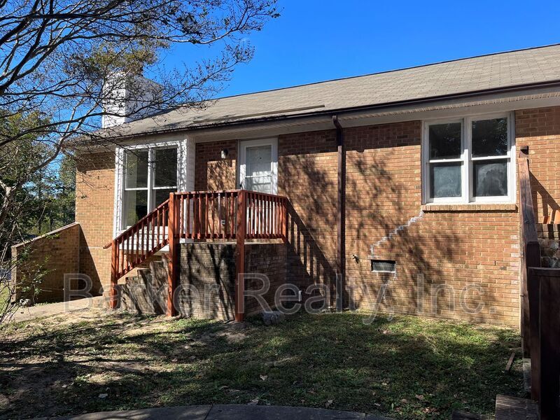 4608 Brockton Dr in Raleigh, NC - Building Photo