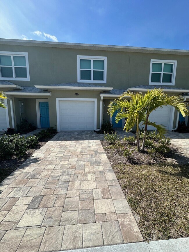 900 Paddleboard Ct in Melbourne, FL - Building Photo - Building Photo